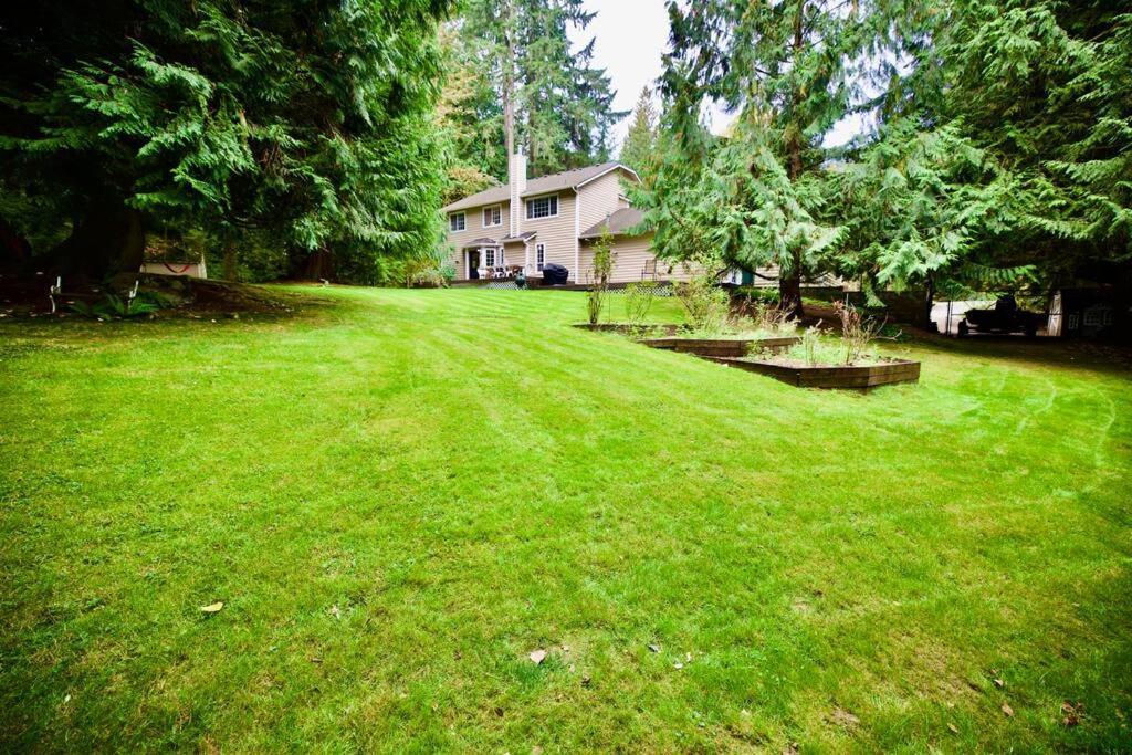 Private Cottage On 1 Acre Woodinville Exterior photo